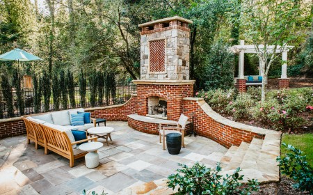 Firepit vs. Fireplace: Which Is Better for Your Outdoor Space?